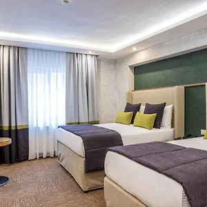4* Hotell Carlton Old