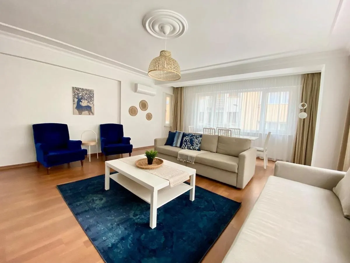 Central & Spacious Flat - No5 Istanbul