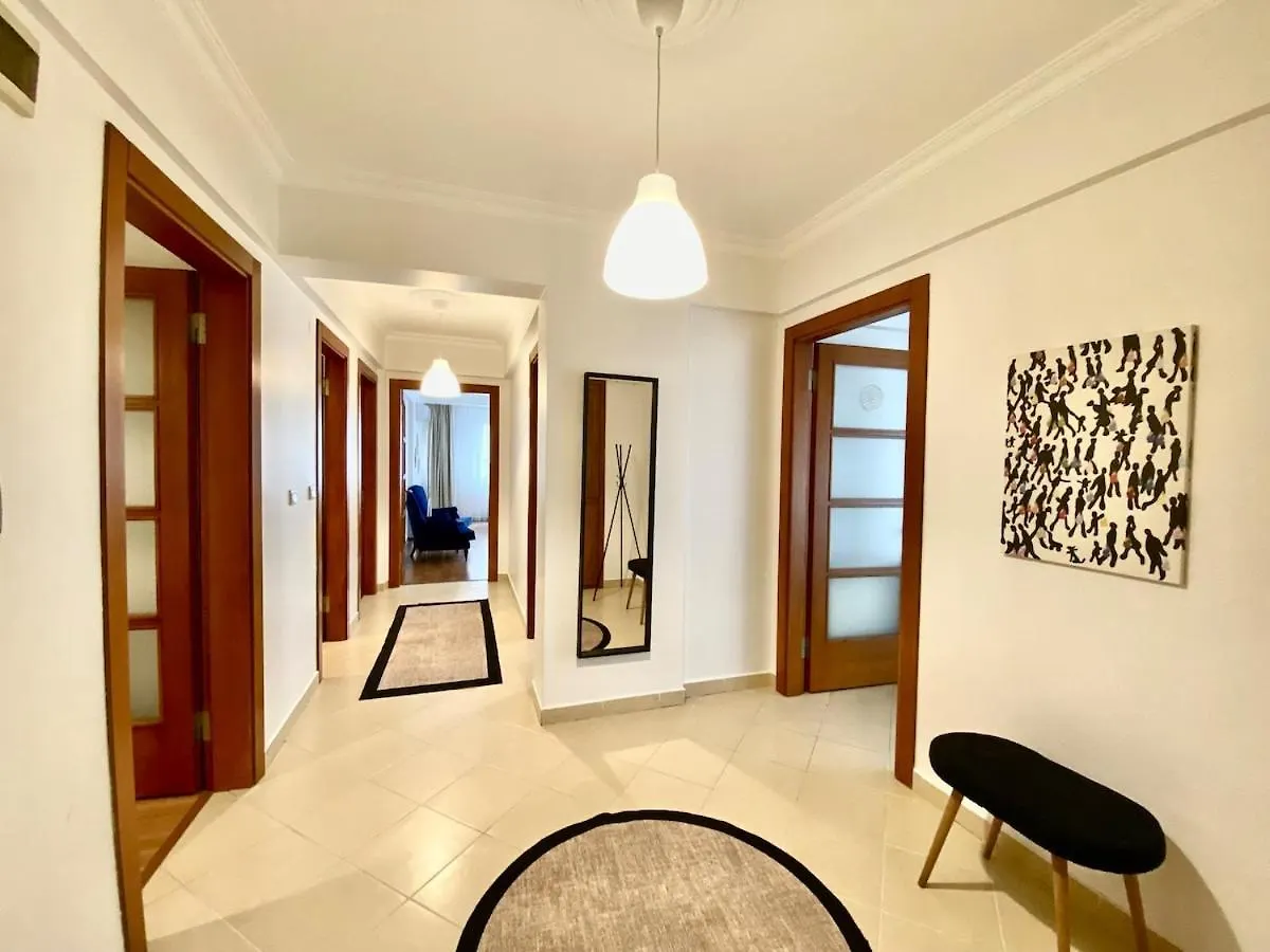 Central & Spacious Flat - No5 Istanbul