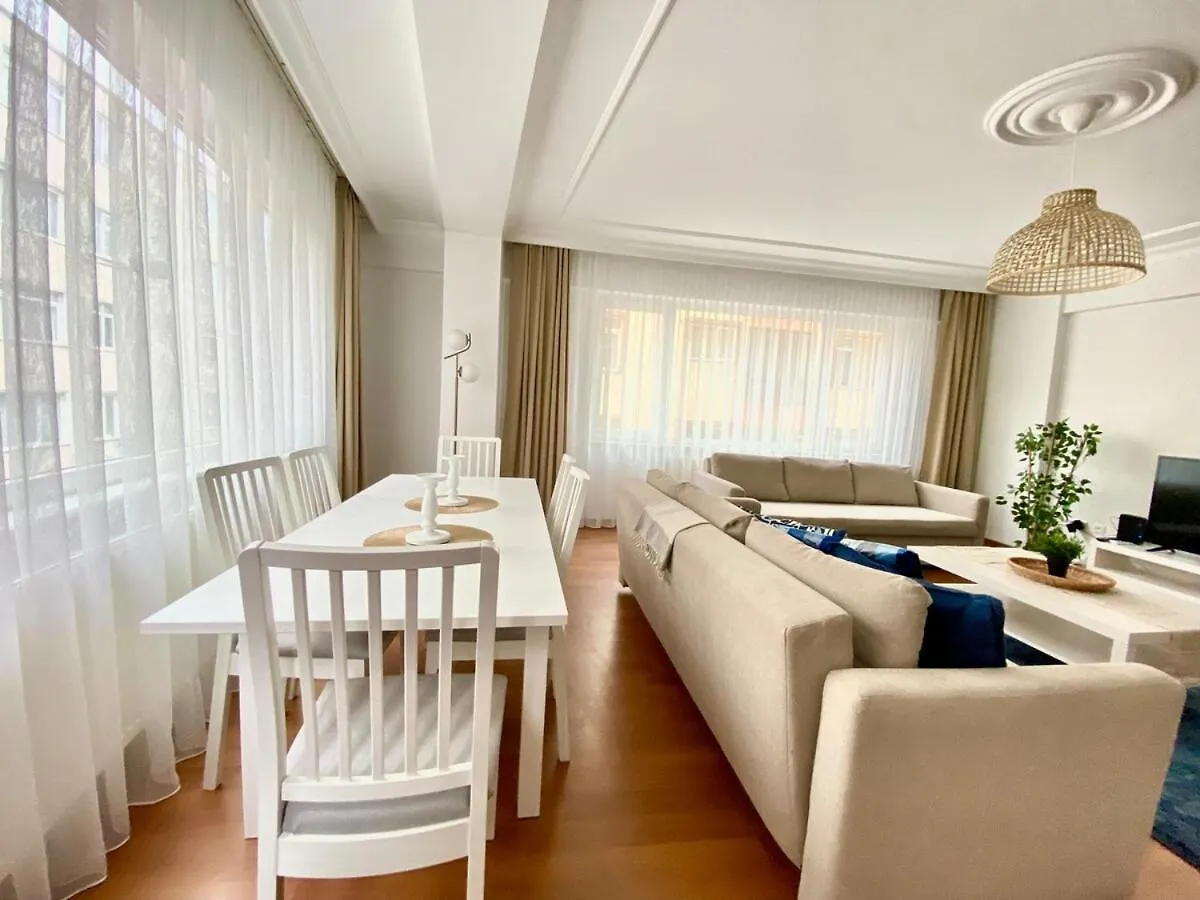 Central & Spacious Flat - No5 Istanbul 0*,  Turkey