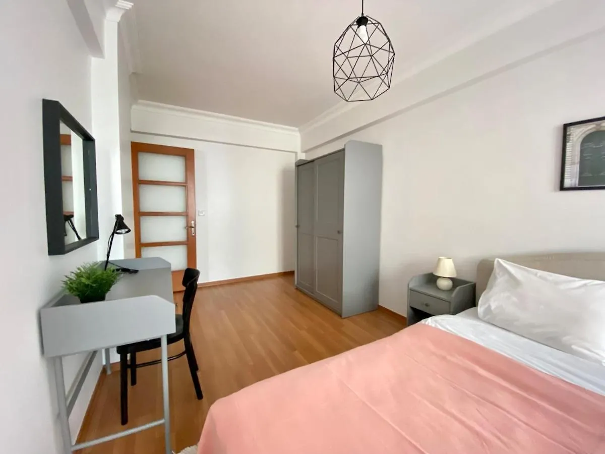 Central & Spacious Flat - No5 Istanbul 0*,